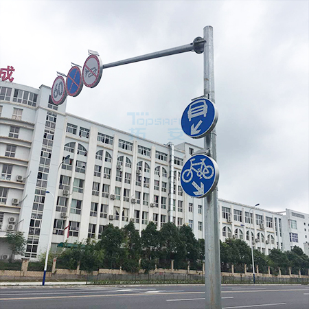 LED太陽能人行標志牌